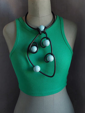 Collana pera cielo di primavera o celeleste polvere