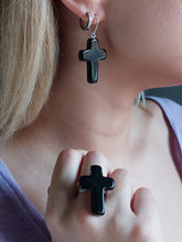 Carica l'immagine nel visualizzatore di Gallery, Parure Amen orecchini anello