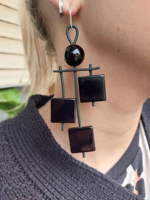 Orecchini Osaka nero