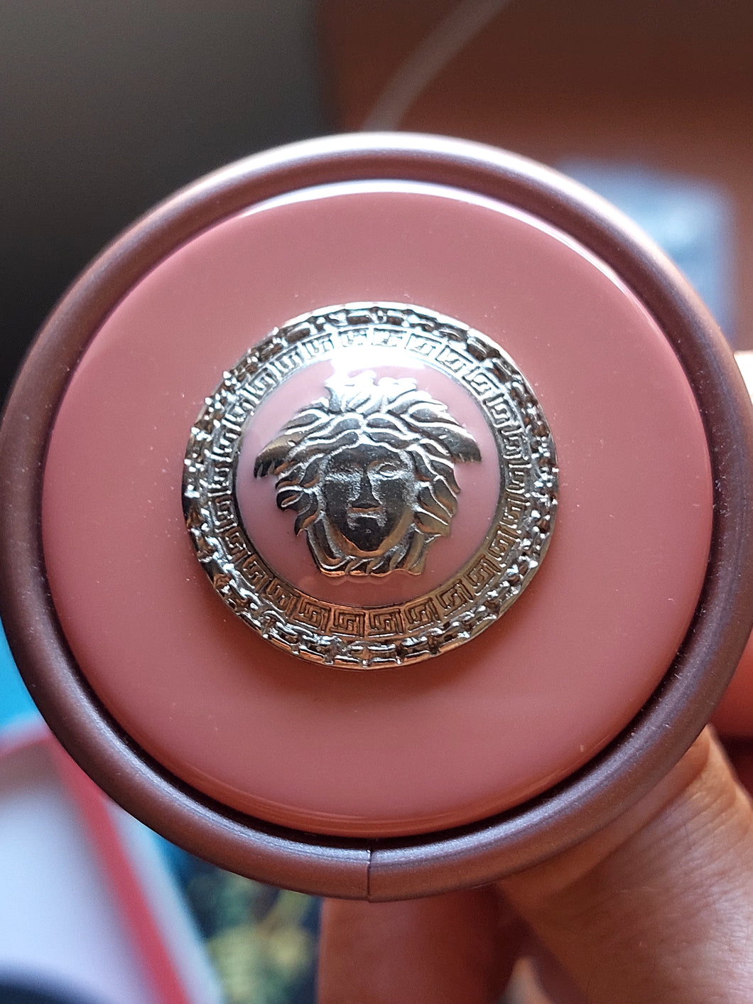 Anello medusa Versus