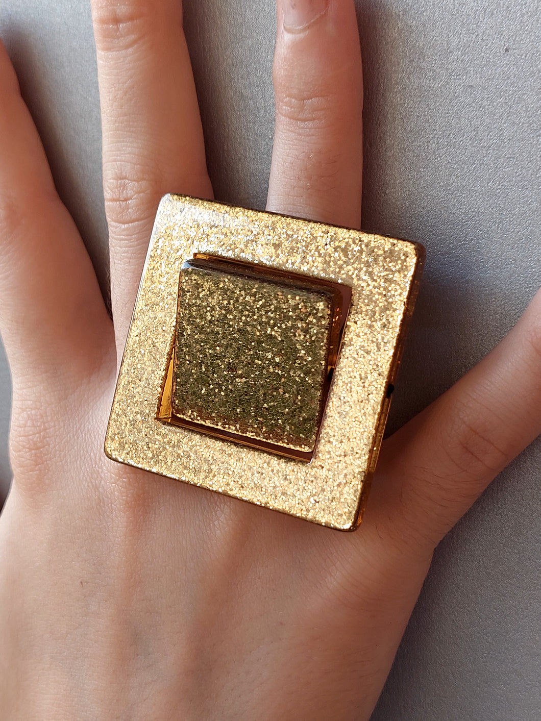 Anello  quadro oro glitter