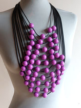 Carica l'immagine nel visualizzatore di Gallery, Collana noodles 3x1 viola