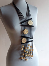 Carica l'immagine nel visualizzatore di Gallery, Collana Nippon oro payette e glitter double face