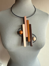 Carica l&#39;immagine nel visualizzatore di Gallery, Collana bi Line arcobaleno