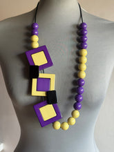Carica l'immagine nel visualizzatore di Gallery, Collana escalation viola e giallo