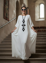 Carica l&#39;immagine nel visualizzatore di Gallery, Collana Baricentro black e white