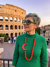 Carica l'immagine nel visualizzatore di Gallery, Collana mezza luna aragosta