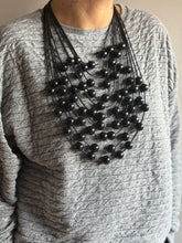 Carica l&#39;immagine nel visualizzatore di Gallery, Collana Noodles 2025 total black
