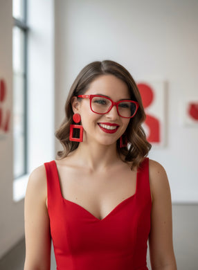 Orecchini punto quadro rosso rossetto