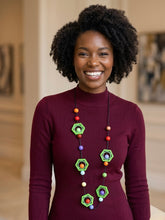 Carica l'immagine nel visualizzatore di Gallery, Collana esagono multicolor