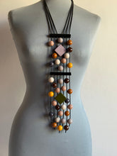 Carica l&#39;immagine nel visualizzatore di Gallery, Collana Himalaya i colori della terra