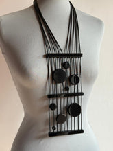 Carica l'immagine nel visualizzatore di Gallery, Collana mini Pica total black
