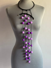 Carica l&#39;immagine nel visualizzatore di Gallery, Collana Balance lilla e viola