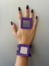 Carica l&#39;immagine nel visualizzatore di Gallery, Parure quadro viola e argento glitter