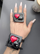 Carica l&#39;immagine nel visualizzatore di Gallery, Parure quadro cuore nero e rosso 2d brilliant
