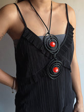 Carica l&#39;immagine nel visualizzatore di Gallery, Collana Satellites Orange fluo