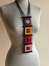Carica l'immagine nel visualizzatore di Gallery, Collana Traffic multicolor