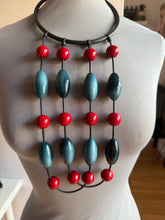 Carica l'immagine nel visualizzatore di Gallery, Collana Slash limited Edition