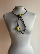 Carica l'immagine nel visualizzatore di Gallery, Collana The challenge verde