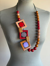 Carica l'immagine nel visualizzatore di Gallery, Collana escalation multicolor