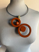 Carica l'immagine nel visualizzatore di Gallery, Collana Aracno marrone
