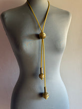 Carica l'immagine nel visualizzatore di Gallery, Collana The bomb Gold glitter