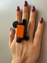 Carica l'immagine nel visualizzatore di Gallery, Anello Persian nero e arancio