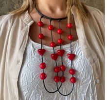 Carica l'immagine nel visualizzatore di Gallery, Collana splash cuore rosso brilliant