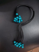 Carica l'immagine nel visualizzatore di Gallery, Collana black river ottanio