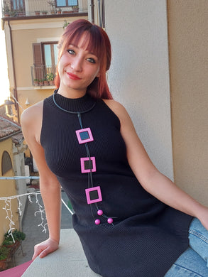 Collana Pendolo quadro ciclamino nero